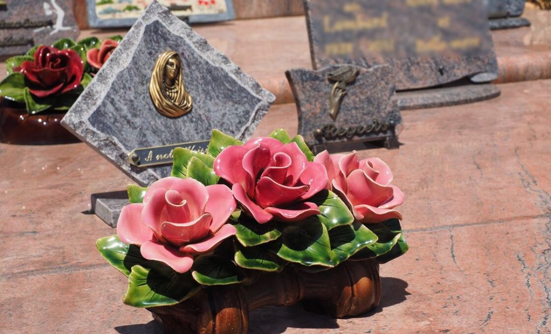 ou-acheter-plaque-funeraire